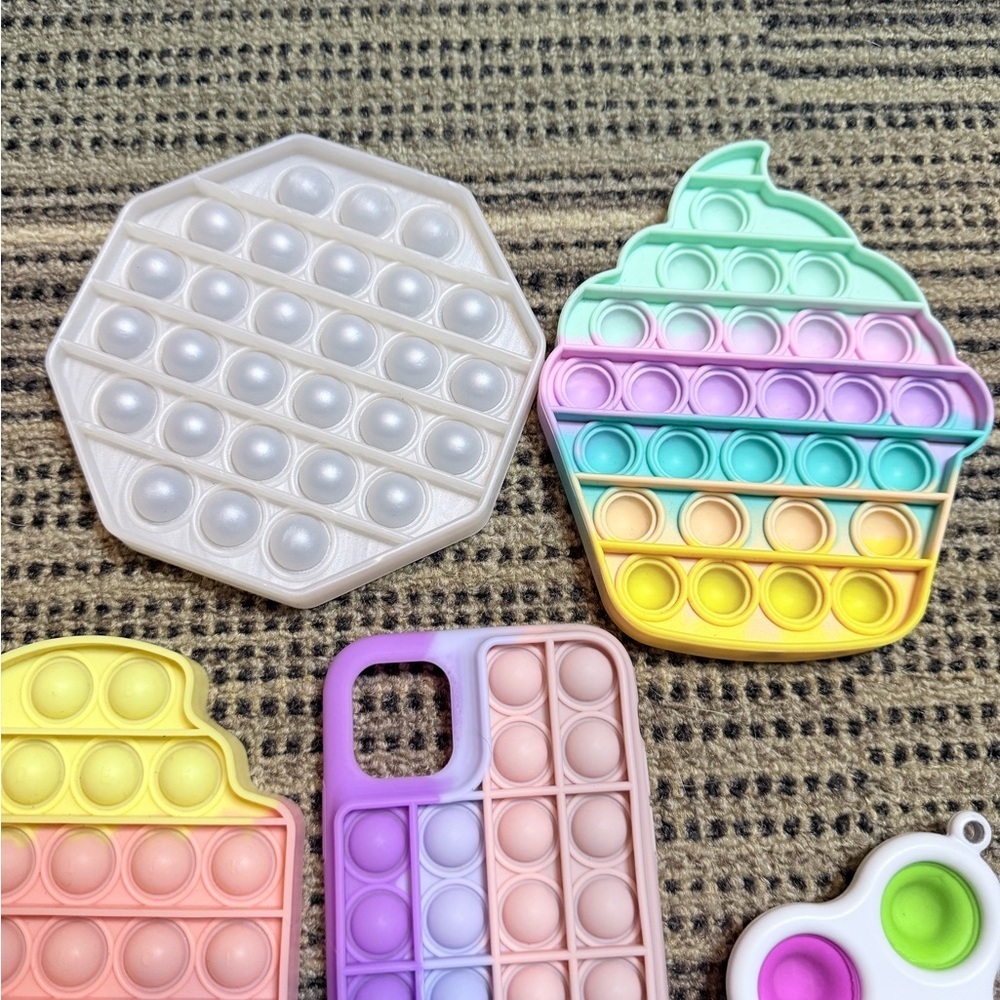 Colorful Pop It Fidget Toy Set 5 cupcake ice cream - Picture 6 of 10